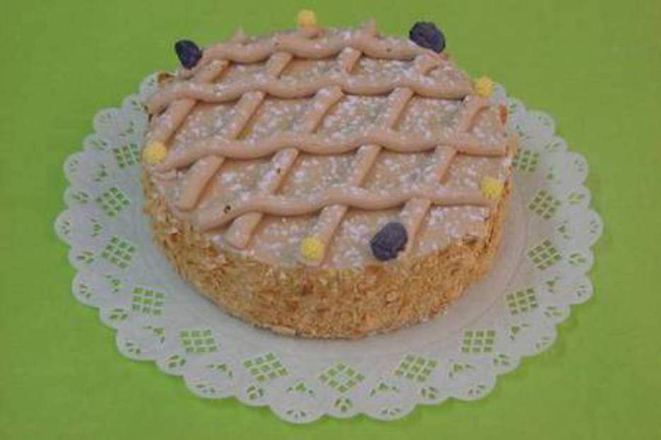 Moka (Gnoise nature imbib caf / Crme au beurre caf)